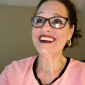 Meet your Posher, Veronica